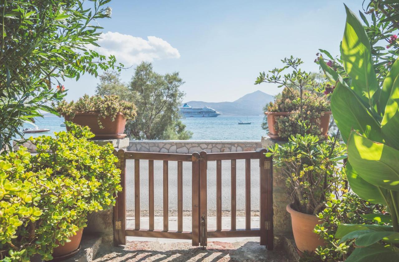 Kourita Garden Apartment With Sea View Near To The Port Of Milos Adamantas  Esterno foto
